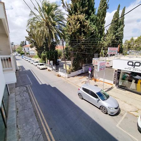Cheer Up City Apartment, Near To The Finikoudes Beach Ларнака Экстерьер фото