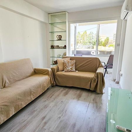 Cheer Up City Apartment, Near To The Finikoudes Beach Ларнака Экстерьер фото