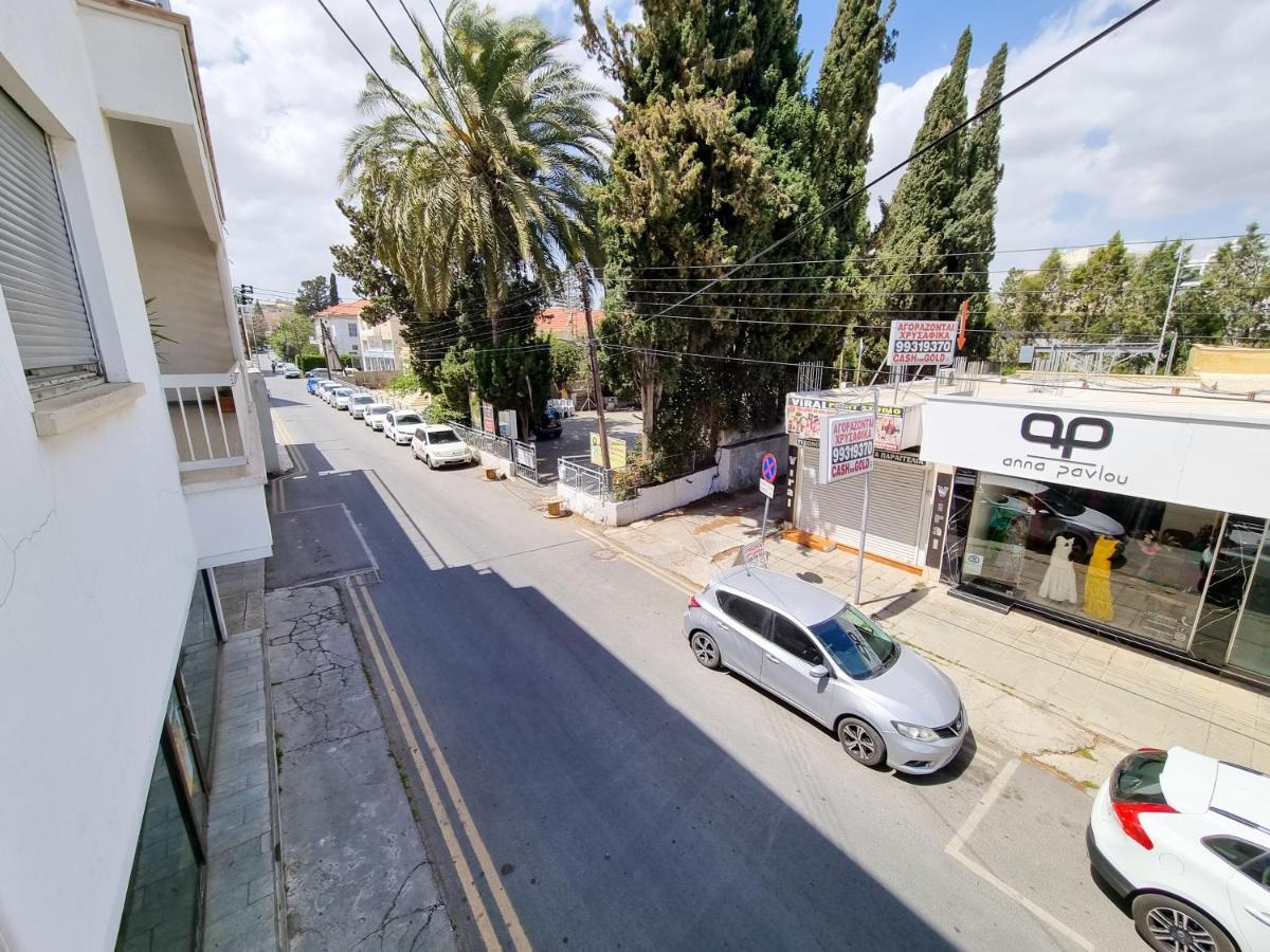 Cheer Up City Apartment, Near To The Finikoudes Beach Ларнака Экстерьер фото